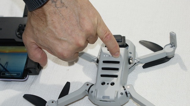DJI Mavic Mini Schlitze Unterseite