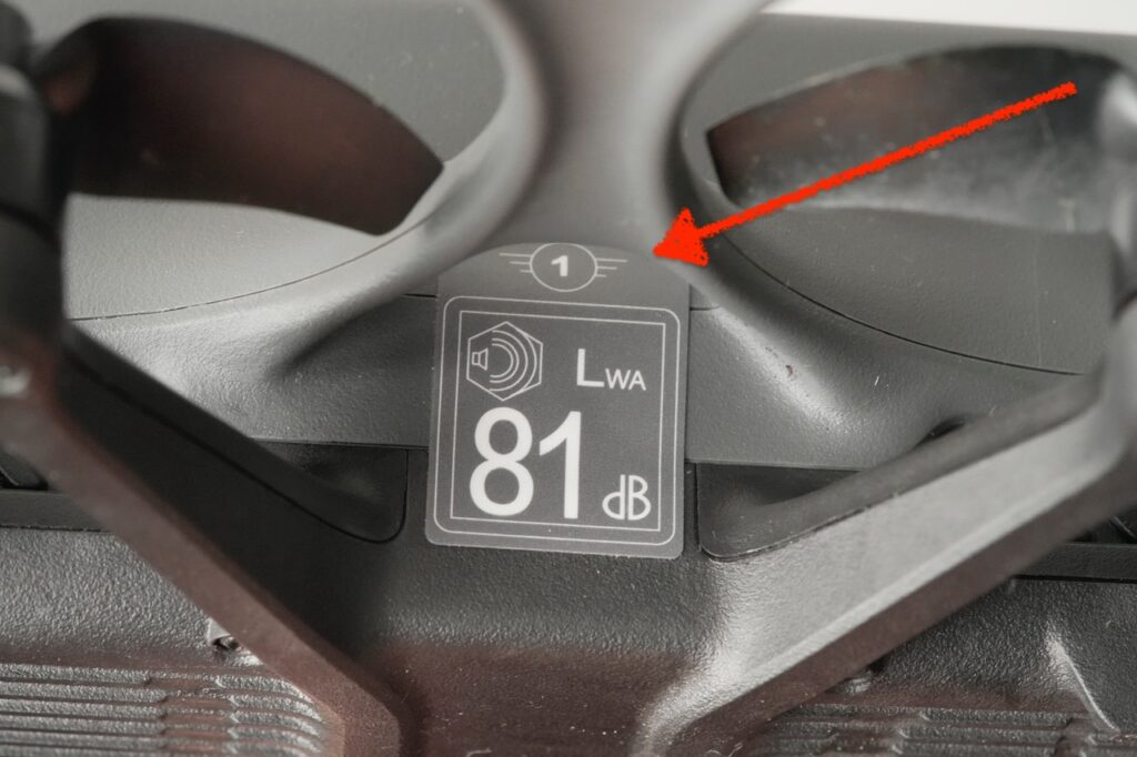 DJI Avata 2: C-Klassen Kennzeichnung und Dezibel